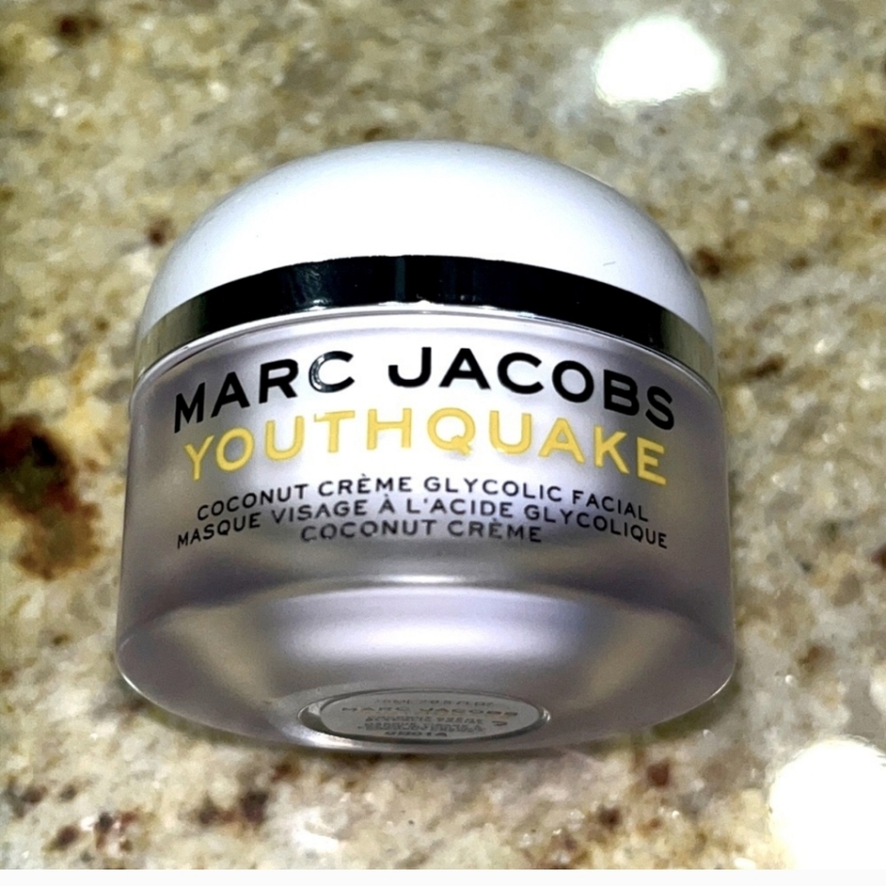 Marc Jacobs Youthquake Coconut Crème - White and Silver